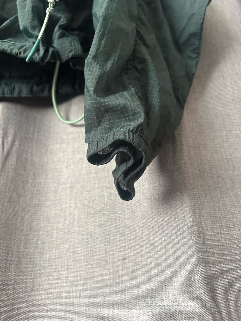 Outdoor Voices Windbreaker - Picture 5 of 10